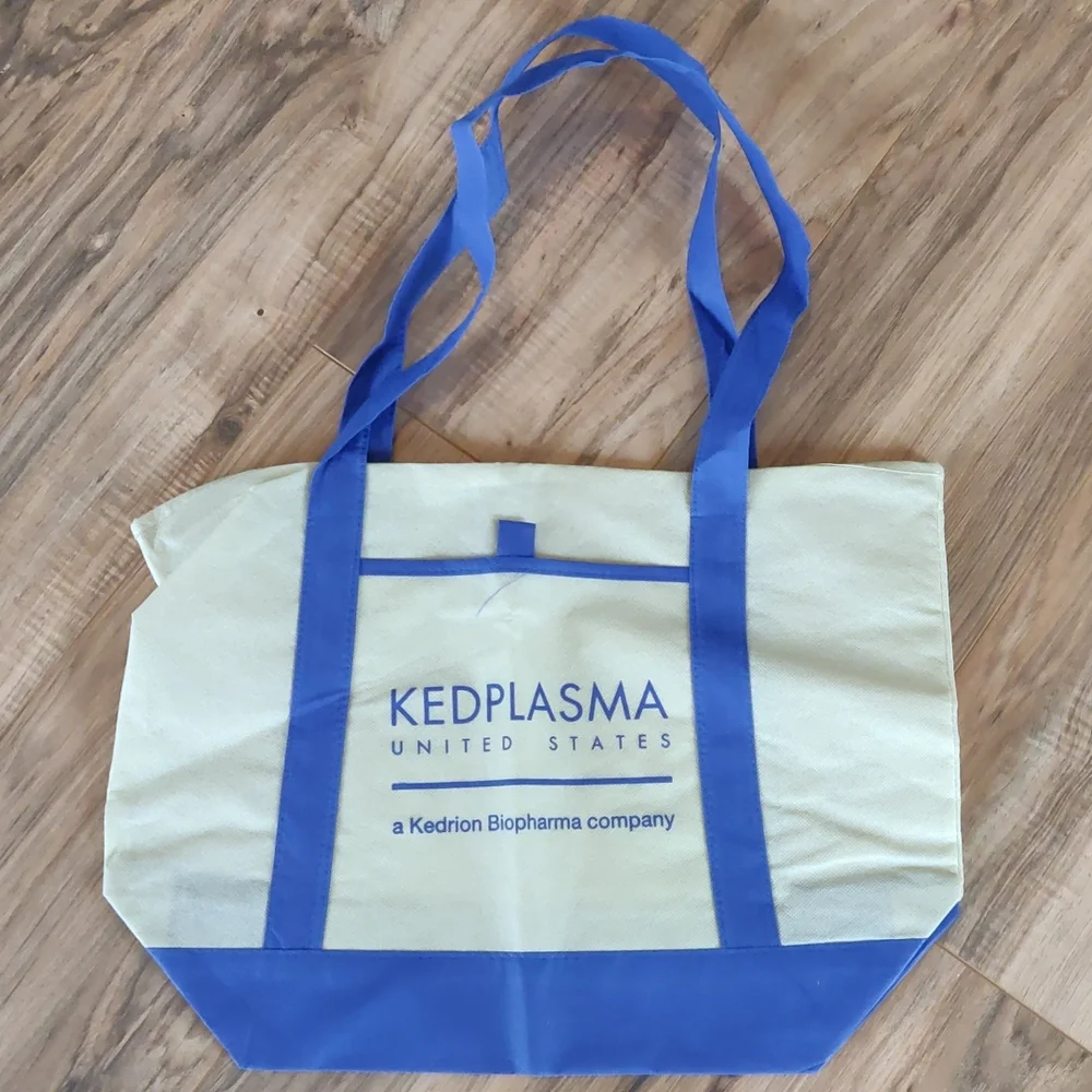 Bundle of 6 reusable shopping bags and totes